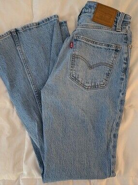 Levi's 70s High Flare Jeans High Waisted Denim Light Wash Size 25